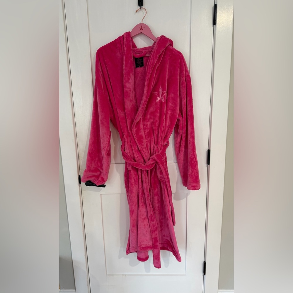 JSC Star Robe